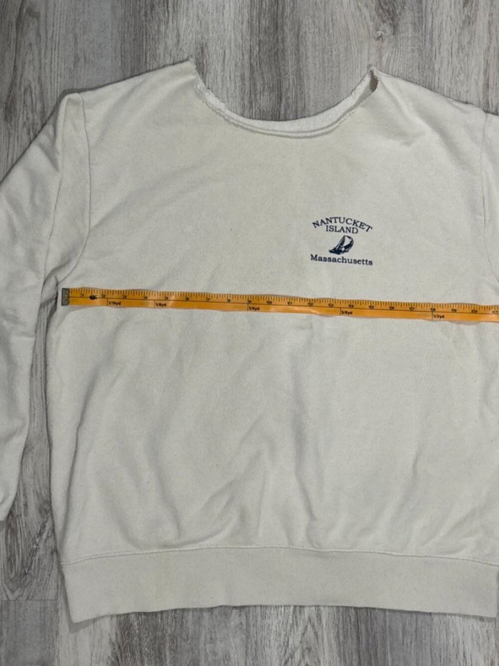š¤ Brandy Melville Nantucket Island Sweatshirt š¤ - Picture 4 of 5